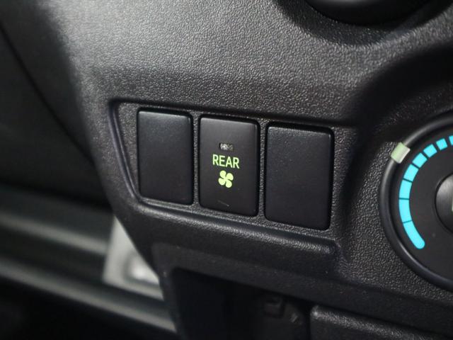 ハイエースバン DX ワンオーナー ディーゼルターボ トヨタセーフティセンス ETC2.0 片側スライドドア 純正ナビ バックカメラ CD・DVD Bluetoothオーディオ フルセグ キーレスエントリー AC100V パーキングセンサー LEDランプ(33枚目)