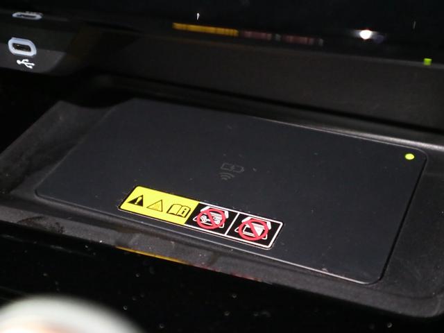 ヴェルファイアハイブリッド Zプレミア 1オーナー デジタルミラー 左右独立ムーンルーフ パノラミックビュー 後席モニター トヨタチームメイト BSM HUD 純正14型ナビ 本革シート 前後席ベンチレーション セーフティセンス ETC2.0 パワーバックドア 両側電動スライド 三眼LED(41枚目)