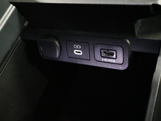 ヴェルファイアハイブリッド Zプレミア 1オーナー デジタルミラー 左右独立ムーンルーフ パノラミックビュー 後席モニター トヨタチームメイト BSM HUD 純正14型ナビ 本革シート 前後席ベンチレーション セーフティセンス ETC2.0 パワーバックドア 両側電動スライド 三眼LED(44枚目)