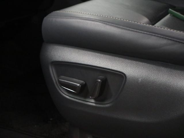 ヴェルファイアハイブリッド Zプレミア 1オーナー デジタルミラー 左右独立ムーンルーフ パノラミックビュー 後席モニター トヨタチームメイト BSM HUD 純正14型ナビ 本革シート 前後席ベンチレーション セーフティセンス ETC2.0 パワーバックドア 両側電動スライド 三眼LED(57枚目)