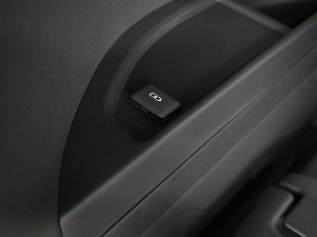 ヴェルファイアハイブリッド Zプレミア 1オーナー デジタルミラー 左右独立ムーンルーフ パノラミックビュー 後席モニター トヨタチームメイト BSM HUD 純正14型ナビ 本革シート 前後席ベンチレーション セーフティセンス ETC2.0 パワーバックドア 両側電動スライド 三眼LED(62枚目)