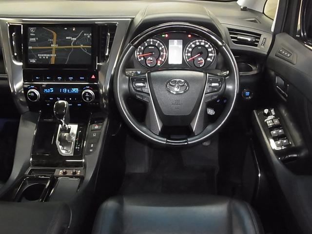 ヴェルファイア 3.5ZA Gエディション ムーンルーフ 後席モニター 衝突軽減 レーダークルーズ ETC 本革シート シート・ステアヒーター 純正10型ナビ パワーバックドア 両側パワースライド AC100V クリアランスソナー バックカメラ(11枚目)