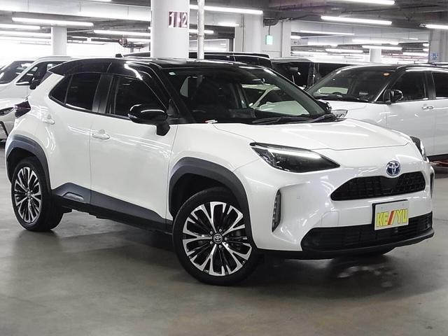 ヤリスクロス ハイブリッドZ BSM・PKSB シートヒーター 純正8型ディスプレイ&ナビ セーフティセンス ETC2.0 バックカメラ CD・DVD BTオーディオ フルセグTV USB スマートキー パワーシート LEDランプ(5枚目)