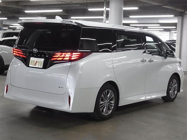 アルファードハイブリッド Z 左右独立ムーンルーフ トヨタチームメイト デジタルミラー パノラミックビュー 後席モニター BSM・PKSB HUD 純正14型ナビ 前後席ベンチレーション ステアヒーター セーフティセンス ETC2.0 パワーバックドア 両側パワースライド(3枚目)