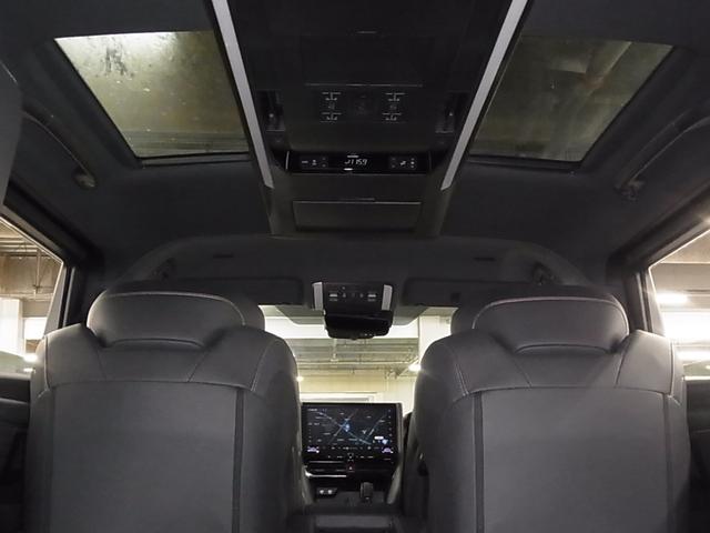 アルファードハイブリッド Z 左右独立ムーンルーフ トヨタチームメイト デジタルミラー パノラミックビュー 後席モニター BSM・PKSB HUD 純正14型ナビ 前後席ベンチレーション ステアヒーター セーフティセンス ETC2.0 パワーバックドア 両側パワースライド(17枚目)