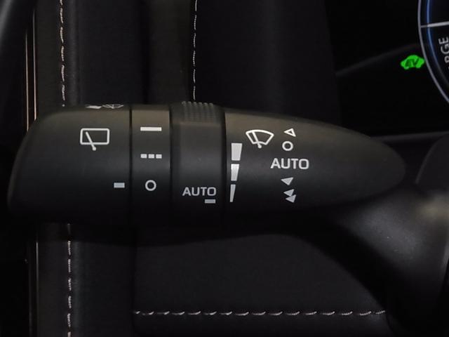 アルファードハイブリッド Z 左右独立ムーンルーフ トヨタチームメイト デジタルミラー パノラミックビュー 後席モニター BSM・PKSB HUD 純正14型ナビ 前後席ベンチレーション ステアヒーター セーフティセンス ETC2.0 パワーバックドア 両側パワースライド(39枚目)