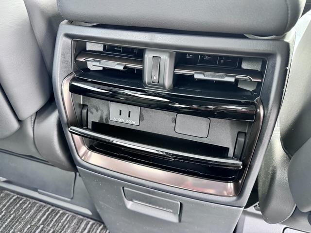 アルファードハイブリッド Z 左右独立ムーンルーフ トヨタチームメイト デジタルミラー パノラミックビュー 後席モニター BSM・PKSB HUD 純正14型ナビ 前後席ベンチレーション ステアヒーター セーフティセンス ETC2.0 パワーバックドア 両側パワースライド(47枚目)