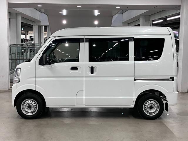 エブリイ PC ハイルーフ デュアルカメラブレーキサポート 車線逸脱警報 ハイビームアシスト リアパーキングセンサー 両側スライドドア AM・FMラジオ キーレスエントリー オーバーヘッドシェルフ ヘッドライトレベライザー(10枚目)