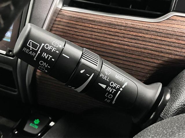 フリードハイブリッド ハイブリッド・クロスターホンダセンシング 衝突軽減ブレーキ 車線逸脱警報 アダプティブクルーズ ETC 純正9インチナビ 両側パワースライド バックカメラ BTオーディオ フルセグTV USB スマートキー オートリトラミラー LEDランプ(35枚目)