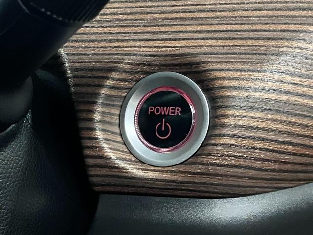 フリードハイブリッド ハイブリッド・クロスターホンダセンシング 衝突軽減ブレーキ 車線逸脱警報 アダプティブクルーズ ETC 純正9インチナビ 両側パワースライド バックカメラ BTオーディオ フルセグTV USB スマートキー オートリトラミラー LEDランプ(39枚目)