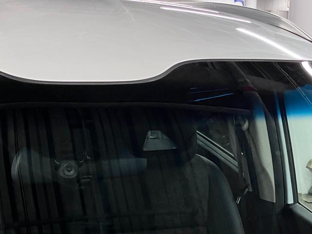 フリードハイブリッド ハイブリッド・クロスターホンダセンシング 衝突軽減ブレーキ 車線逸脱警報 アダプティブクルーズ ETC 純正9インチナビ 両側パワースライド バックカメラ BTオーディオ フルセグTV USB スマートキー オートリトラミラー LEDランプ(46枚目)
