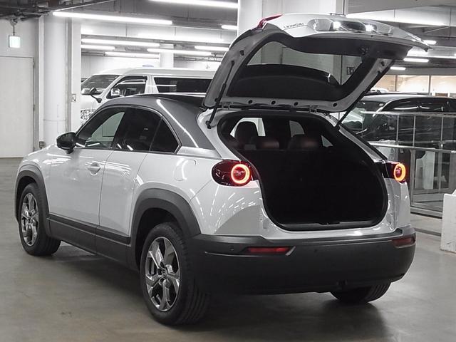 MX-30 インダストリアルクラシック 衝突軽減ブレーキ 車線逸脱警報 BSM HUD レーダークルーズ パドルシフト ETC2.0 シート・ステアヒーター 純正ナビ バックカメラ BTオーディオ フルセグ パーキングセンサー LEDランプ(27枚目)