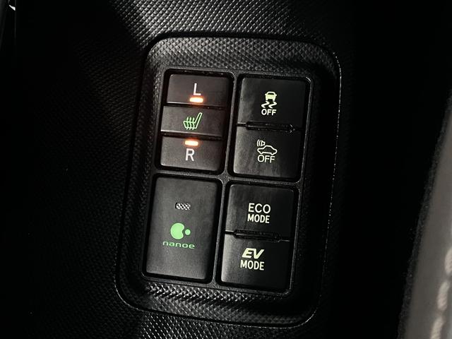 純正オプションはもちろん、社外のナビやフリップダウンモニター、ドライブレコーダー、ＥＴＣ等、お客様のご希望のオプション取付も可能♪お客様による商品持込み、取付のみの対応もしております♪