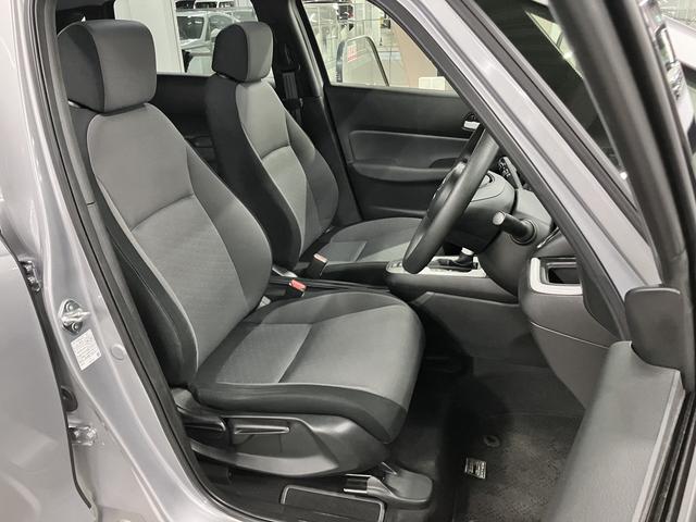 店内のキッズコーナーには人気ゲームや落書きカーコーナー、ＤＶＤをご用意、授乳室も御座います。整備待ち時間でも退屈致しません♪各種お飲み物のご用意、お子様にはお菓子をプレゼントしております♪