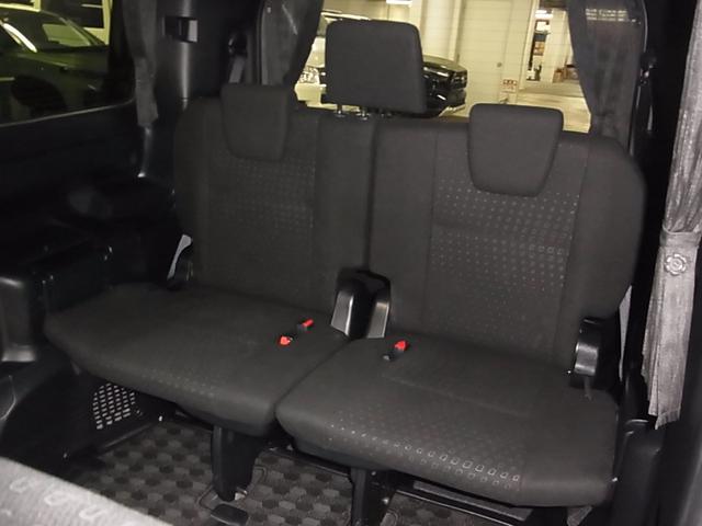 ヴォクシー Ｖ　ワンオーナー　トヨタセーフティセンス　ＥＴＣ　シートヒーター　両側スライドドア　純正ナビ　バックカメラ　ＢＴオーディオ　フルセグＴＶ　ＵＳＢ端子　スマートキー　クルーズコントロール　クリアランスソナー　ＬＥＤランプ（15枚目）