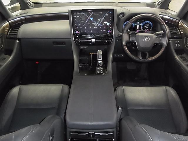 アルファードハイブリッド エグゼクティブラウンジ　左右独立ムーンルーフ　デジタルミラー　モデリスタエアロ　トヨタチームメイト　パノラミックビュー　後席モニター　純正１４型ＪＢＬナビ　本革シート　前後席ベンチレーション　セーフティセンス　ＥＴＣ２．０　パワーバックドア　両側パワースライド（4枚目）