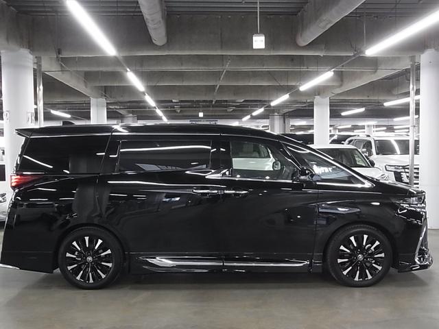 アルファードハイブリッド エグゼクティブラウンジ　左右独立ムーンルーフ　デジタルミラー　モデリスタエアロ　トヨタチームメイト　パノラミックビュー　後席モニター　純正１４型ＪＢＬナビ　本革シート　前後席ベンチレーション　セーフティセンス　ＥＴＣ２．０　パワーバックドア　両側パワースライド（9枚目）