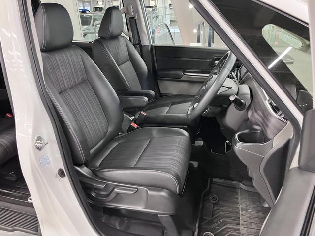 フリードハイブリッド ハイブリッド・EX ホンダセンシング 純正9インチナビ 両側電動スライド シートヒーター コンビシート バックカメラ BTオーディオ フルセグTV CD・DVD ETC コンフォートビューPKG LEDライト 純正15AW スペアキー有(12枚目)