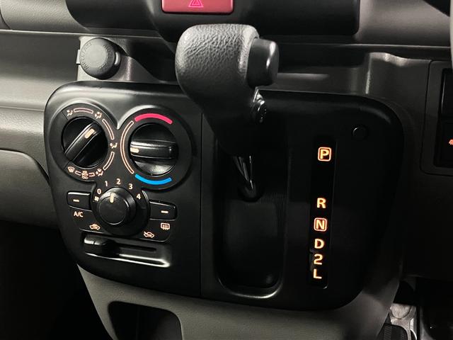 エブリイ ＰＡ　４ＷＤ　ハイルーフ　ＥＴＣ　デュアルカメラブレーキサポート　車線逸脱警報　ハイビームアシスト　リアパーキングセンサー　両側スライドドア　ＡＭ・ＦＭラジオ　オーバーヘッドシェルフ　マニュアルエアコン　アイドリングストップ（26枚目）