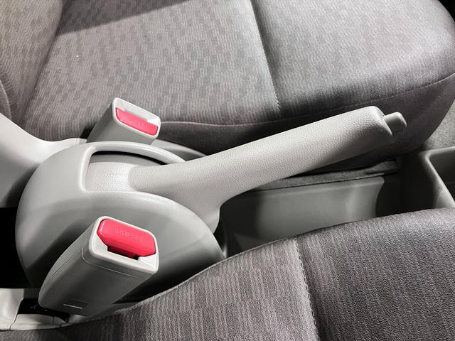 エブリイ ＰＡ　４ＷＤ　ハイルーフ　ＥＴＣ　デュアルカメラブレーキサポート　車線逸脱警報　ハイビームアシスト　リアパーキングセンサー　両側スライドドア　ＡＭ・ＦＭラジオ　オーバーヘッドシェルフ　マニュアルエアコン　アイドリングストップ（28枚目）