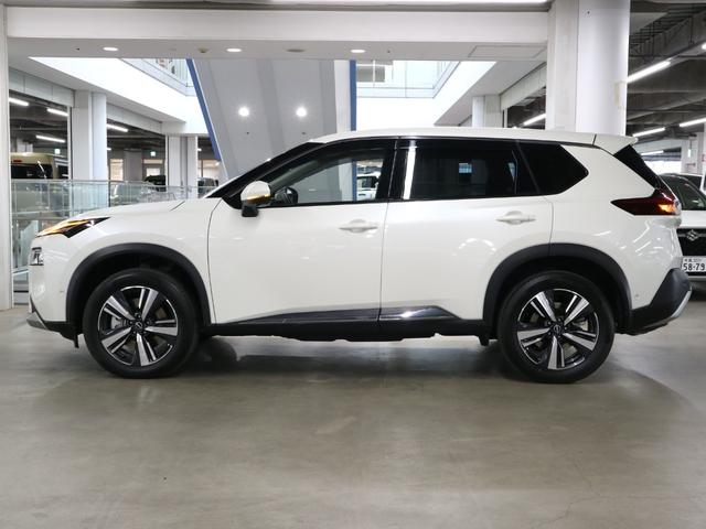 エクストレイル G e-4ORCE 4WDターボ インテリミラー アラウンドビュー プロパイロットパーキング HUD BSW・RCTA NC12.3インチナビ プロパイロット ETC2.0 全席シート・ステアヒーター ワイヤレス充電 オートバックドア(10枚目)