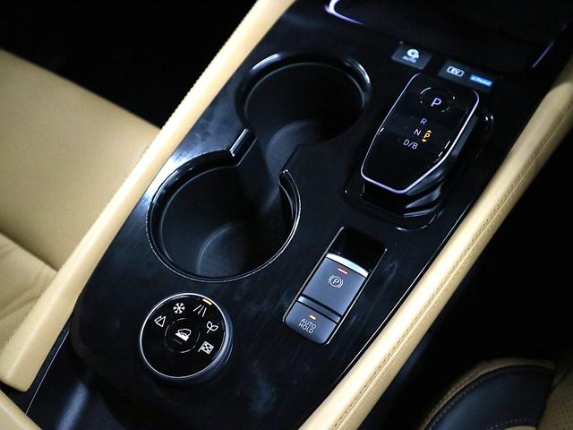 エクストレイル G e-4ORCE 4WDターボ インテリミラー アラウンドビュー プロパイロットパーキング HUD BSW・RCTA NC12.3インチナビ プロパイロット ETC2.0 全席シート・ステアヒーター ワイヤレス充電 オートバックドア(40枚目)