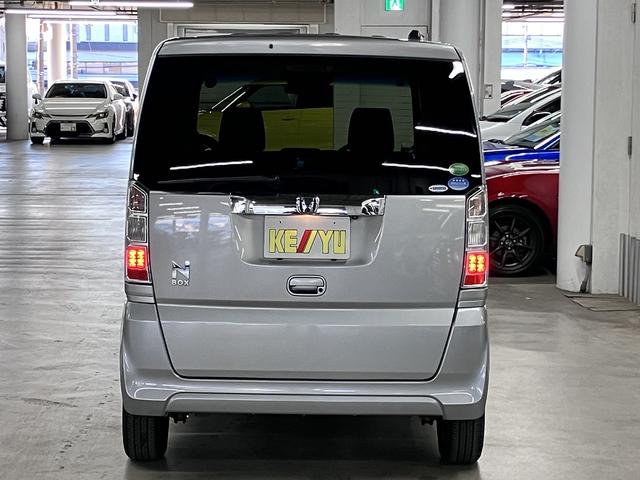 Ｎ－ＢＯＸ Ｇ・Ｌパッケージ　あんしんパッケージ／衝突軽減ブレーキ　パワースライドドア　純正ディスプレイオーディオ　バックカメラ　ＴＶ　ＣＤ再生　ＵＳＢ端子　ＥＴＣ　後席テーブル＆サンシェード　スマートキー　スペアキー・記録簿有（7枚目）
