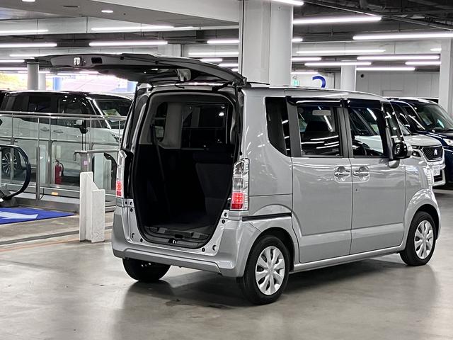 Ｎ－ＢＯＸ Ｇ・Ｌパッケージ　あんしんパッケージ／衝突軽減ブレーキ　パワースライドドア　純正ディスプレイオーディオ　バックカメラ　ＴＶ　ＣＤ再生　ＵＳＢ端子　ＥＴＣ　後席テーブル＆サンシェード　スマートキー　スペアキー・記録簿有（25枚目）