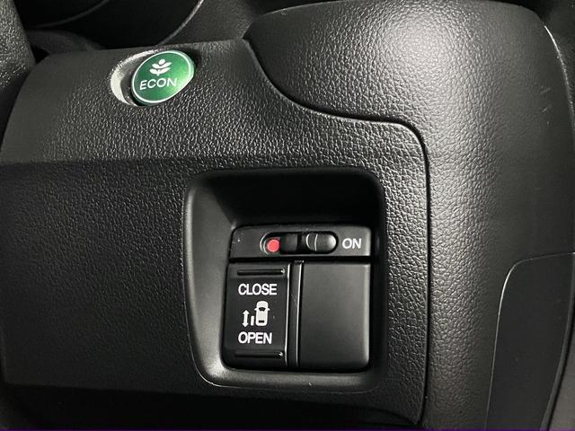 Ｎ－ＢＯＸ Ｇ・Ｌパッケージ　あんしんパッケージ／衝突軽減ブレーキ　パワースライドドア　純正ディスプレイオーディオ　バックカメラ　ＴＶ　ＣＤ再生　ＵＳＢ端子　ＥＴＣ　後席テーブル＆サンシェード　スマートキー　スペアキー・記録簿有（38枚目）