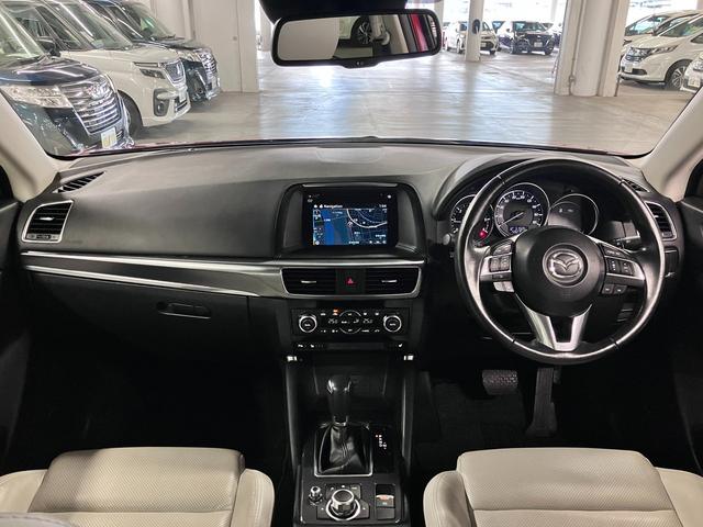 ＣＸ－５ ＸＤ　Ｌパッケージ　ワンオーナー　４ＷＤ　ディーゼルターボ　ＢＯＳＥサウンドシステム　ＢＳＭ　レーダークルーズ　ＥＴＣ　本革メモリーシート　シートヒーター　純正ナビ　サイド・バックカメラ　ＢＴオーディオ　フルセグＴＶ　パーキングセンサー　ウォッシャー付ＬＥＤ（4枚目）