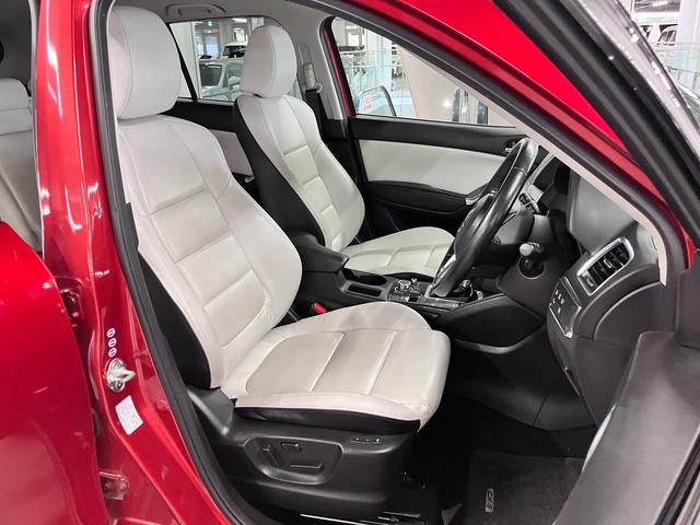 ＣＸ－５ ＸＤ　Ｌパッケージ　ワンオーナー　４ＷＤ　ディーゼルターボ　ＢＯＳＥサウンドシステム　ＢＳＭ　レーダークルーズ　ＥＴＣ　本革メモリーシート　シートヒーター　純正ナビ　サイド・バックカメラ　ＢＴオーディオ　フルセグＴＶ　パーキングセンサー　ウォッシャー付ＬＥＤ（13枚目）