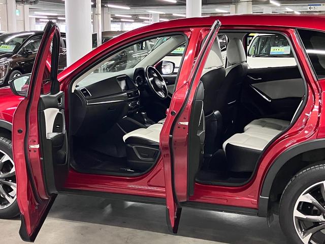 ＣＸ－５ ＸＤ　Ｌパッケージ　ワンオーナー　４ＷＤ　ディーゼルターボ　ＢＯＳＥサウンドシステム　ＢＳＭ　レーダークルーズ　ＥＴＣ　本革メモリーシート　シートヒーター　純正ナビ　サイド・バックカメラ　ＢＴオーディオ　フルセグＴＶ　パーキングセンサー　ウォッシャー付ＬＥＤ（22枚目）