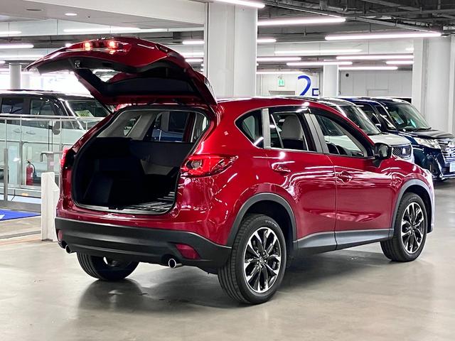 ＣＸ－５ ＸＤ　Ｌパッケージ　ワンオーナー　４ＷＤ　ディーゼルターボ　ＢＯＳＥサウンドシステム　ＢＳＭ　レーダークルーズ　ＥＴＣ　本革メモリーシート　シートヒーター　純正ナビ　サイド・バックカメラ　ＢＴオーディオ　フルセグＴＶ　パーキングセンサー　ウォッシャー付ＬＥＤ（26枚目）