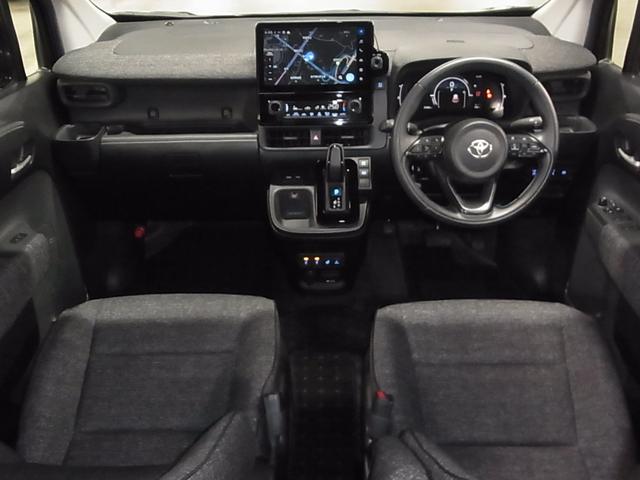 シエンタ ハイブリッドＺ　ワンオーナー　コンフォートパッケージ　パノラミックビュー　ＢＳＭ・ＰＫＳＢ　純正１０．５型ディスプレイ＆ナビ　セーフティセンス　ＥＴＣ２．０　両側パワースライド　ＢＴオーディオ　フルセグ　ＡＣ１００Ｖ　ＬＥＤランプ（4枚目）