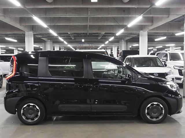 シエンタ ハイブリッドＺ　ワンオーナー　コンフォートパッケージ　パノラミックビュー　ＢＳＭ・ＰＫＳＢ　純正１０．５型ディスプレイ＆ナビ　セーフティセンス　ＥＴＣ２．０　両側パワースライド　ＢＴオーディオ　フルセグ　ＡＣ１００Ｖ　ＬＥＤランプ（9枚目）