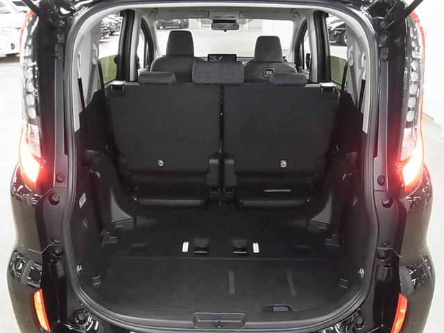 シエンタ ハイブリッドＺ　ワンオーナー　コンフォートパッケージ　パノラミックビュー　ＢＳＭ・ＰＫＳＢ　純正１０．５型ディスプレイ＆ナビ　セーフティセンス　ＥＴＣ２．０　両側パワースライド　ＢＴオーディオ　フルセグ　ＡＣ１００Ｖ　ＬＥＤランプ（16枚目）