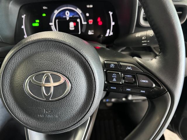 シエンタ ハイブリッドＺ　ワンオーナー　コンフォートパッケージ　パノラミックビュー　ＢＳＭ・ＰＫＳＢ　純正１０．５型ディスプレイ＆ナビ　セーフティセンス　ＥＴＣ２．０　両側パワースライド　ＢＴオーディオ　フルセグ　ＡＣ１００Ｖ　ＬＥＤランプ（20枚目）