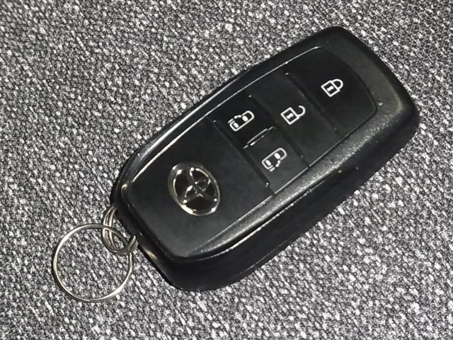 シエンタ ハイブリッドＺ　ワンオーナー　コンフォートパッケージ　パノラミックビュー　ＢＳＭ・ＰＫＳＢ　純正１０．５型ディスプレイ＆ナビ　セーフティセンス　ＥＴＣ２．０　両側パワースライド　ＢＴオーディオ　フルセグ　ＡＣ１００Ｖ　ＬＥＤランプ（39枚目）