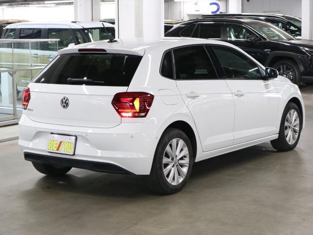 ポロ ＴＳＩハイライン　セーフティＰＫＧ　テクノロジーＰＫＧ　パークアシスト　ＢＳＤ・ＲＣＴＡ　追従ＡＣＣ　アクティブインフォディスプレイ　ワイヤレス充電　ＤｉｓｃｏｖｅｒＰｒｏ　バックカメラ　ＢＴオーディオ　フルセグ　ＣＤ・ＤＶＤ　ＥＴＣ２．０　パドルシフト（2枚目）