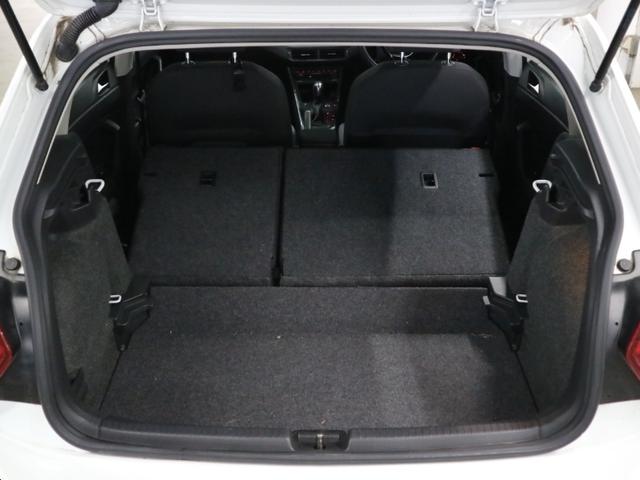 ポロ ＴＳＩハイライン　セーフティＰＫＧ　テクノロジーＰＫＧ　パークアシスト　ＢＳＤ・ＲＣＴＡ　追従ＡＣＣ　アクティブインフォディスプレイ　ワイヤレス充電　ＤｉｓｃｏｖｅｒＰｒｏ　バックカメラ　ＢＴオーディオ　フルセグ　ＣＤ・ＤＶＤ　ＥＴＣ２．０　パドルシフト（13枚目）