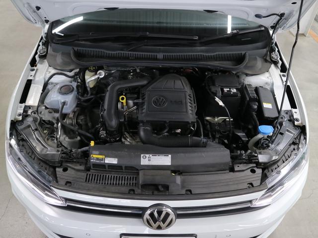 ポロ ＴＳＩハイライン　セーフティＰＫＧ　テクノロジーＰＫＧ　パークアシスト　ＢＳＤ・ＲＣＴＡ　追従ＡＣＣ　アクティブインフォディスプレイ　ワイヤレス充電　ＤｉｓｃｏｖｅｒＰｒｏ　バックカメラ　ＢＴオーディオ　フルセグ　ＣＤ・ＤＶＤ　ＥＴＣ２．０　パドルシフト（21枚目）