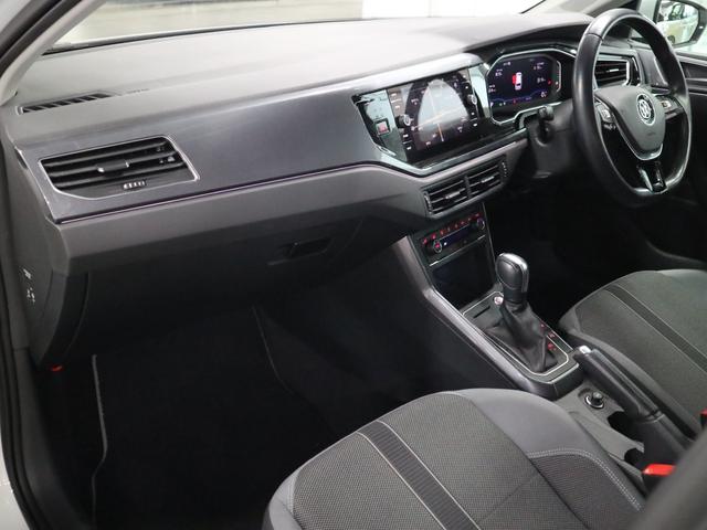 ポロ ＴＳＩハイライン　セーフティＰＫＧ　テクノロジーＰＫＧ　パークアシスト　ＢＳＤ・ＲＣＴＡ　追従ＡＣＣ　アクティブインフォディスプレイ　ワイヤレス充電　ＤｉｓｃｏｖｅｒＰｒｏ　バックカメラ　ＢＴオーディオ　フルセグ　ＣＤ・ＤＶＤ　ＥＴＣ２．０　パドルシフト（23枚目）