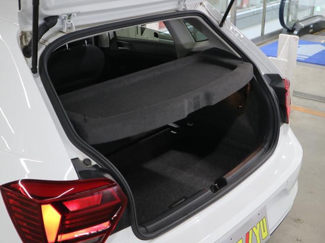 ポロ ＴＳＩハイライン　セーフティＰＫＧ　テクノロジーＰＫＧ　パークアシスト　ＢＳＤ・ＲＣＴＡ　追従ＡＣＣ　アクティブインフォディスプレイ　ワイヤレス充電　ＤｉｓｃｏｖｅｒＰｒｏ　バックカメラ　ＢＴオーディオ　フルセグ　ＣＤ・ＤＶＤ　ＥＴＣ２．０　パドルシフト（26枚目）