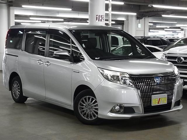 エスクァイア ハイブリッドＧｉ　両側電動スライド　シートヒーター　合皮シート　おくだけ充電　純正ナビ　バックカメラ　Ｂｌｕｅｔｏｏｔｈオーディオ　フルセグＴＶ　ＣＤ・ＤＶＤ　ＥＴＣ　クルコン　ＬＥＤライト　純正１５ＡＷ　スマートキー（5枚目）