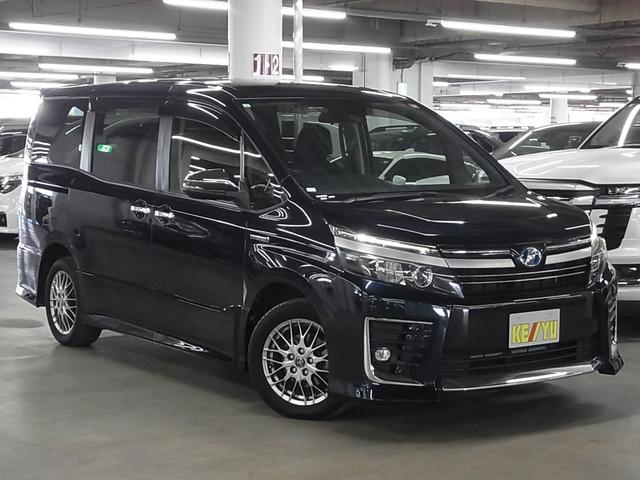 東名高速道路　東名横浜ＩＣ降りて、１６号八王子方面に進むと、交差点名【東名入口】角に大きな店舗が見えます。立体駐車場型で雨でも安心♪１６号に面しておりますのでとても目立つ場所にございます！！