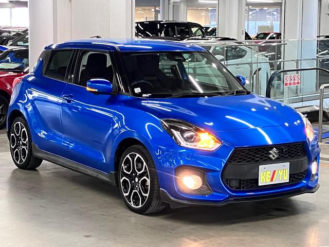 スイフトスポーツ ベースグレード　セーフティパッケージ　全方位モニター　シートヒーター　誤発進抑制機能　アダプティブクルーズ　純正ナビ　ＢＴオーディオ　フルセグＴＶ　ＣＤ・ＤＶＤ　ＵＳＢ端子　ＥＴＣ　パドルシフト　スマートキー　ＬＥＤライト　純正１７ＡＷ（5枚目）