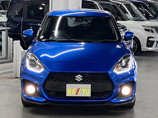 スイフトスポーツ ベースグレード　セーフティパッケージ　全方位モニター　シートヒーター　誤発進抑制機能　アダプティブクルーズ　純正ナビ　ＢＴオーディオ　フルセグＴＶ　ＣＤ・ＤＶＤ　ＵＳＢ端子　ＥＴＣ　パドルシフト　スマートキー　ＬＥＤライト　純正１７ＡＷ（6枚目）