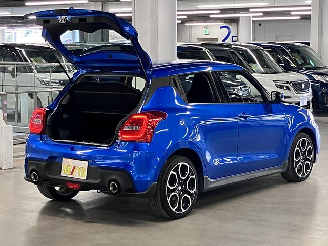 スイフトスポーツ ベースグレード　セーフティパッケージ　全方位モニター　シートヒーター　誤発進抑制機能　アダプティブクルーズ　純正ナビ　ＢＴオーディオ　フルセグＴＶ　ＣＤ・ＤＶＤ　ＵＳＢ端子　ＥＴＣ　パドルシフト　スマートキー　ＬＥＤライト　純正１７ＡＷ（25枚目）