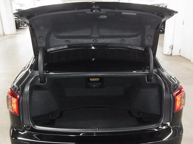 ＩＳ ＩＳ２５０　衝突軽減ブレーキ　レーダークルーズ　クリアランスソナー　パワーシート　純正ナビ　バックカメラ　ＢＴオーディオ　フルセグＴＶ　ＣＤ・ＤＶＤ　ＵＳＢ　ＥＴＣ　パドルシフト　ＨＩＤヘッドランプ　純正１７ＡＷ（15枚目）