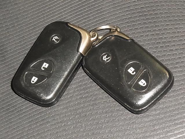 ＩＳ ＩＳ２５０　衝突軽減ブレーキ　レーダークルーズ　クリアランスソナー　パワーシート　純正ナビ　バックカメラ　ＢＴオーディオ　フルセグＴＶ　ＣＤ・ＤＶＤ　ＵＳＢ　ＥＴＣ　パドルシフト　ＨＩＤヘッドランプ　純正１７ＡＷ（44枚目）